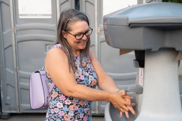 Best Portable toilet rental cost  in Gothenburg, NE